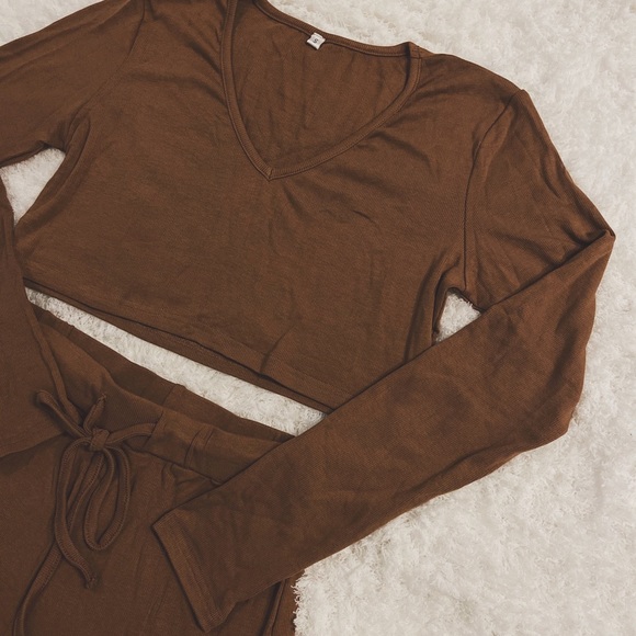 Knitted tracksuit camel tan beige 2 pcs L XL ONLY - Picture 4 of 5